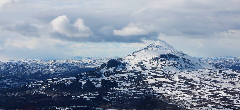 20294289_795460450626987_6470863476840831987_n