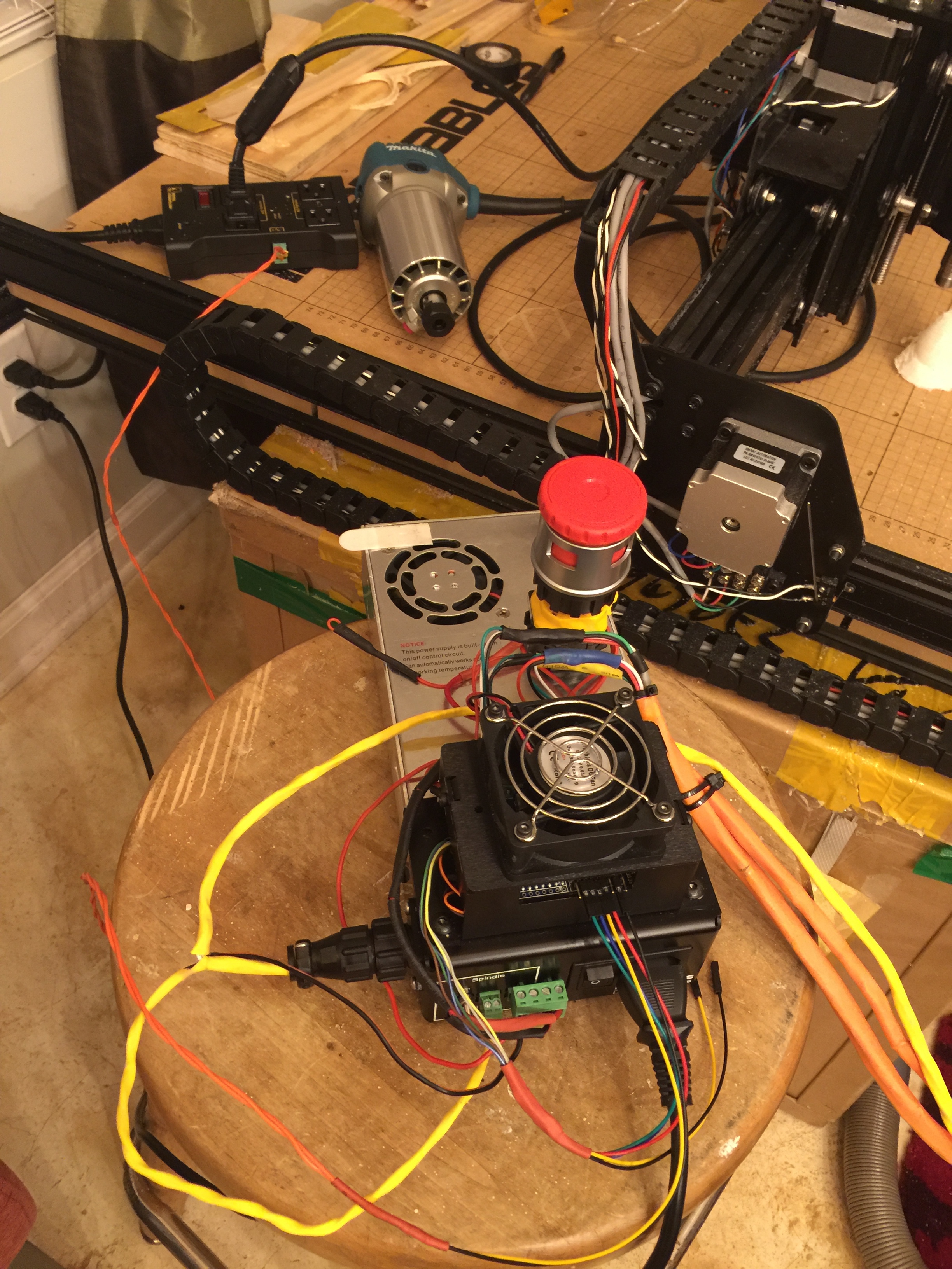 Easel Spindle (to Dewalt 611) control not working [Resolved